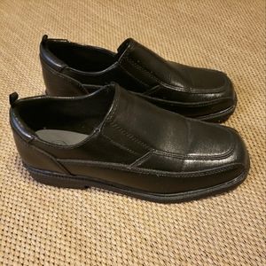 Wonder Nation Boys Dress Slip on Shoes